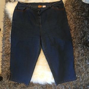 3/$25 Ruby Rd. Cropped Jeans